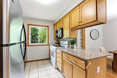 6218 France Avenue S, Edina, MN 55410 - Photo 11