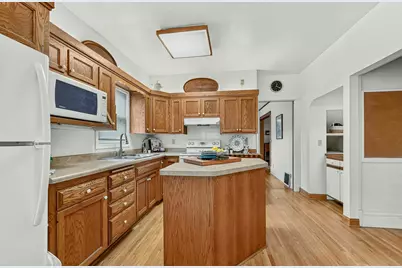 526 6th Street SW, Rochester, MN 55902 - Photo 13