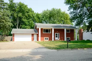 1400 Viking Dr, Buffalo, MN 55313 - Photo 1