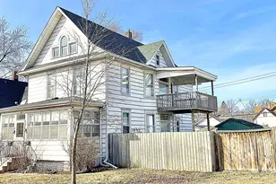 1105 Minnehaha Ave E, Saint Paul, MN 55106 - Photo 1