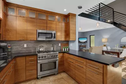 615 W 34th Street, Minneapolis, MN 55408 - Photo 3