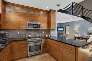 615 W 34th St, Minneapolis, MN 55408 - Photo 3