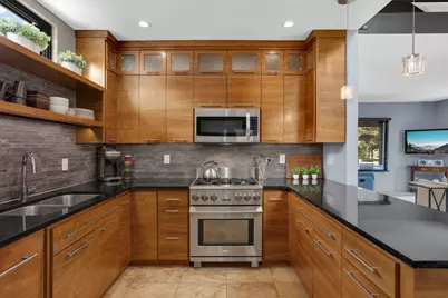 615 W 34th Street, Minneapolis, MN 55408 - Photo 17