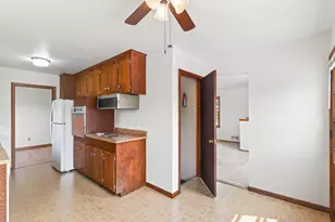 6836 Monroe St NE, Fridley, MN 55432 - Photo 11