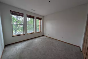 150 E Burnsville Pkwy, Burnsville, MN 55337 - Photo 13