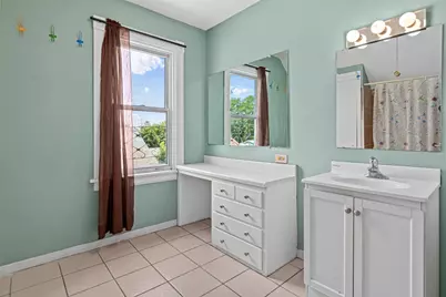 1288 Edgerton Street, Saint Paul, MN 55130 - Photo 13