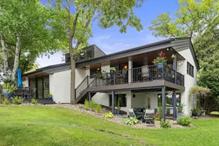 5605 Evergreen Ln N, Plymouth, MN 55442 - Photo 75