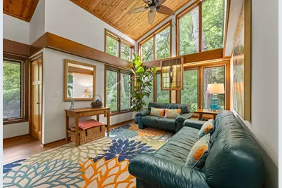 5605 Evergreen Lane N, Plymouth, MN 55442 - Photo 11