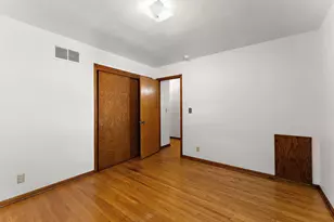 507 10th Ave S, South Saint Paul, MN 55075 - Photo 17