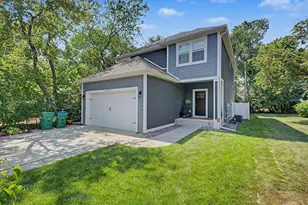 1404 Louisiana Ave S, Saint Louis Park, MN 55426 - Photo 43