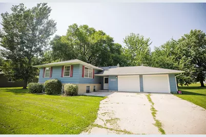 1000 W 4th Street, Morris, MN 56267 - Photo 1