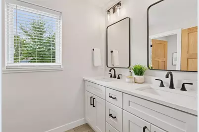 4112 19th Avenue S, Minneapolis, MN 55407 - Photo 25