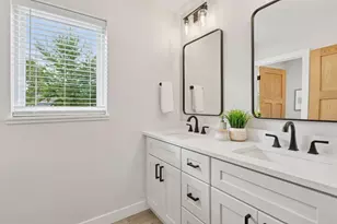 4112 19th Ave S, Minneapolis, MN 55407 - Photo 25