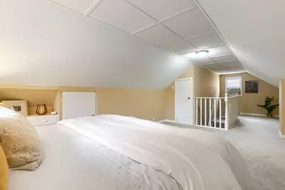 1882 Hawthorne Avenue E, Saint Paul, MN 55119 - Photo 17