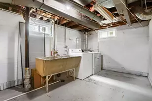 1882 Hawthorne Ave E, Saint Paul, MN 55119 - Photo 21