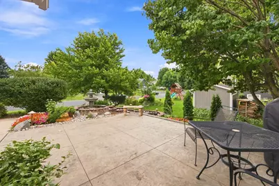 2003 Ponds Way, Shakopee, MN 55379 - Photo 3