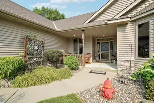 553 Tuttle Dr, Hastings, MN 55033 - Photo 3