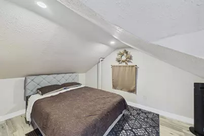 6714 Corvallis Avenue N, Crystal, MN 55428 - Photo 9
