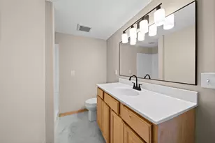 808 Lindsey Ln, Belle Plaine, MN 56011 - Photo 53