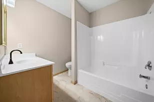 808 Lindsey Ln, Belle Plaine, MN 56011 - Photo 25