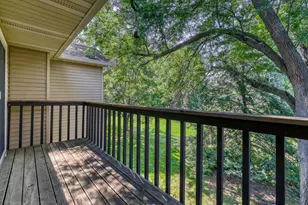 7267 Hunters Run, Eden Prairie, MN 55346 - Photo 21