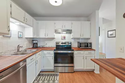 7267 Hunters Run #46C, Eden Prairie, MN 55346 - Photo 11