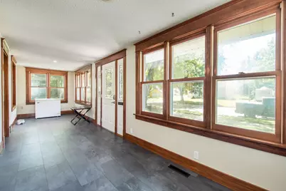 305 8th Avenue E, Alexandria, MN 56308 - Photo 5