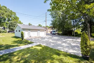 305 8th Ave E, Alexandria, MN 56308 - Photo 31