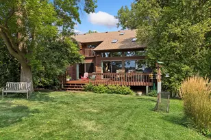 225 Peninsula Rd, Medicine Lake, MN 55441 - Photo 43