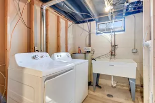 3998 Brunswick Ave S, Saint Louis Park, MN 55416 - Photo 17