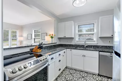 3998 Brunswick Avenue S, Saint Louis Park, MN 55416 - Photo 7