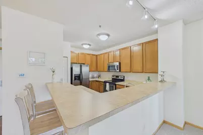 150 E Burnsville Parkway #309, Burnsville, MN 55337 - Photo 5
