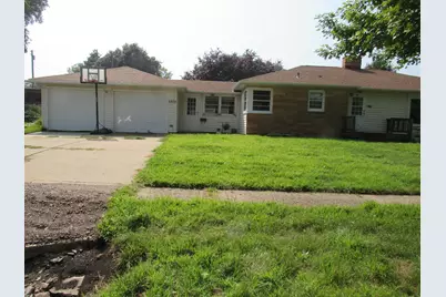 406 S Linton Street, Blue Earth, MN 56013 - Photo 3