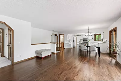 1528 Briarknoll Drive, Arden Hills, MN 55112 - Photo 11
