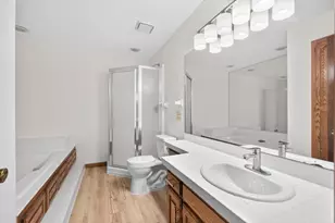 1528 Briarknoll Dr, Arden Hills, MN 55112 - Photo 25