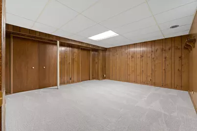 10112 Nord Avenue S, Bloomington, MN 55437 - Photo 31