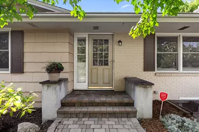 10112 Nord Avenue S, Bloomington, MN 55437 - Photo 3