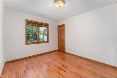 7087 Wellington Lane N, Maple Grove, MN 55369 - Photo 17