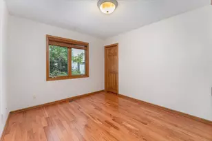 7087 Wellington Ln N, Maple Grove, MN 55369 - Photo 17