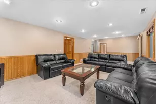 7087 Wellington Ln N, Maple Grove, MN 55369 - Photo 25