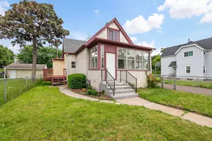 918 Edgerton St, Saint Paul, MN 55130 - Photo 1