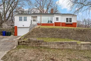 825 Kansas Ave, Saint Paul, MN 55107 - Photo 3