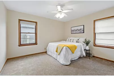 825 Kansas Avenue, Saint Paul, MN 55107 - Photo 9