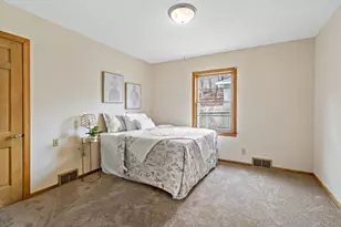 825 Kansas Ave, Saint Paul, MN 55107 - Photo 9