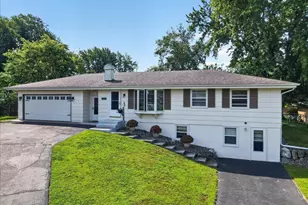 10707 Chowen Cir, Bloomington, MN 55431 - Photo 33