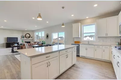 1643 Zumbro Avenue, Shakopee, MN 55379 - Photo 5