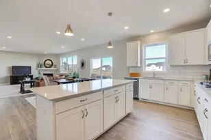 1643 Zumbro Ave, Shakopee, MN 55379 - Photo 5