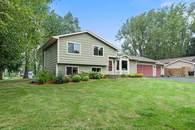 1555 Lamotte Circle, Centerville, MN 55038 - Photo 11