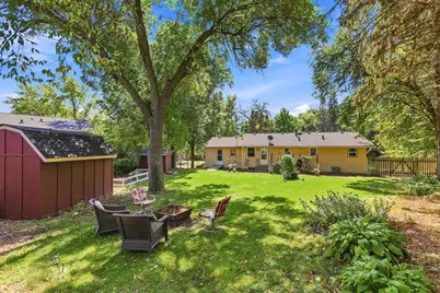 154 Yoho Drive, Anoka, MN 55303 - Photo 5