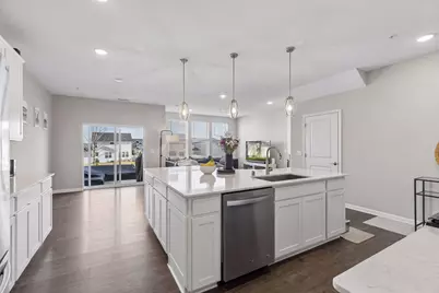 11335 Brookview Road, Woodbury, MN 55129 - Photo 5